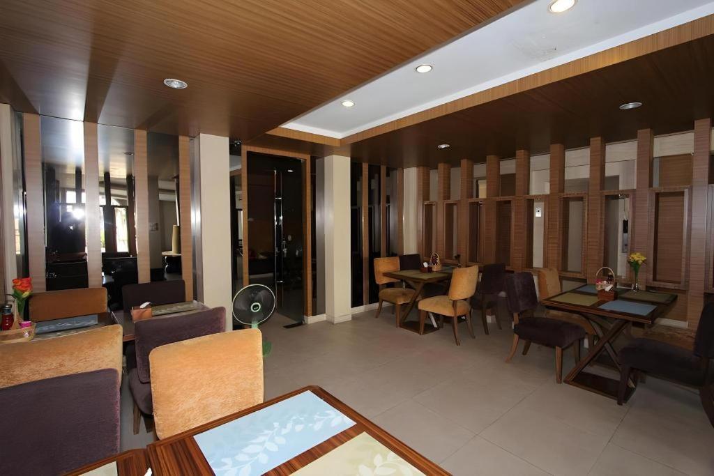 Honey Lodge Паттайя Экстерьер фото